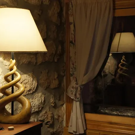 Isabel Y Fernando Landhuis *