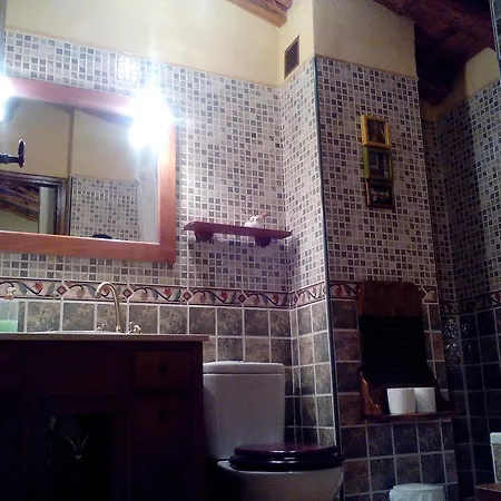 Landhuis Isabel Y Fernando *