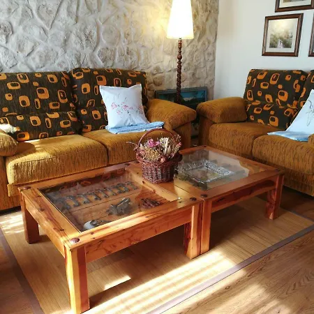 Isabel Y Fernando * Castillejo de Robledo